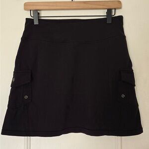 Athleta Black Athletic Skirt w/ Side Pockets Size S